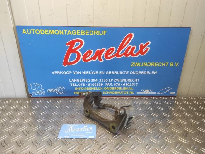 Begagnade Bromssköld Opel Ampera-e Ampera-e Pris på förfrågan erbjuds av Benelux Zwijndrecht B.V.