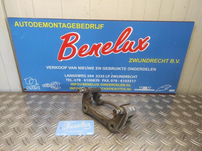 Begagnade Bromssköld Opel Ampera-e Ampera-e Pris på förfrågan erbjuds av Benelux Zwijndrecht B.V.