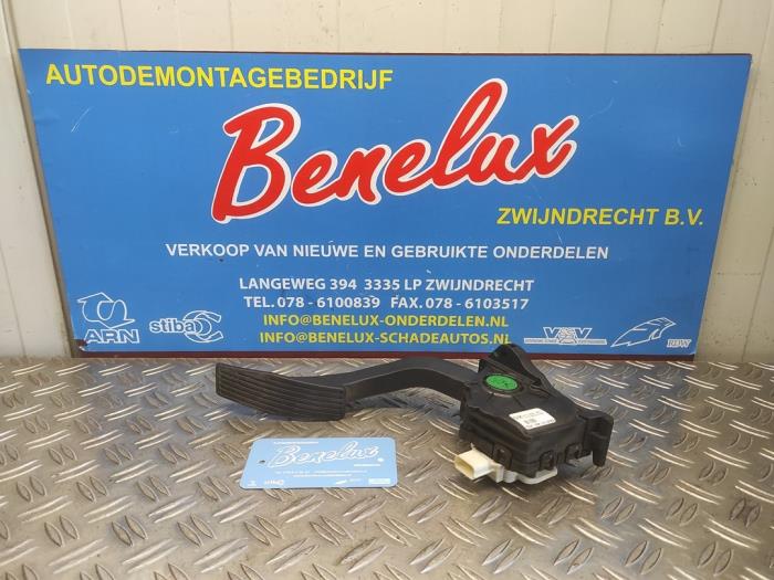 Używane Pedal gazu Opel Ampera-e Ampera-e Cena na żądanie oferowane przez Benelux Zwijndrecht B.V.