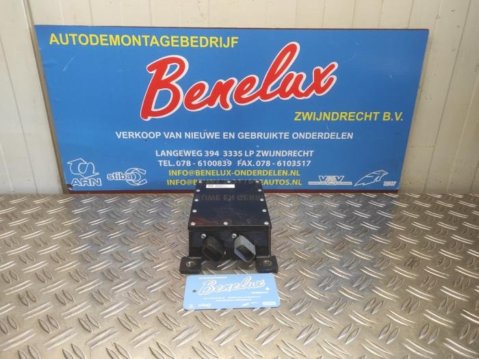 Używane Modul (rózne) Opel Ampera-e Ampera-e Cena na żądanie oferowane przez Benelux Zwijndrecht B.V.