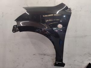 Begagnade Framskärm, vänster Daihatsu Sirion 2 (M3) 1.3 16V DVVT Pris € 65,00 Marginaltabell erbjuds av Benelux Zwijndrecht B.V.