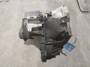 Używane Skrzynia biegów Ford B-Max (JK8) 1.0 EcoBoost 12V 100 Cena na żądanie oferowane przez Benelux Zwijndrecht B.V.