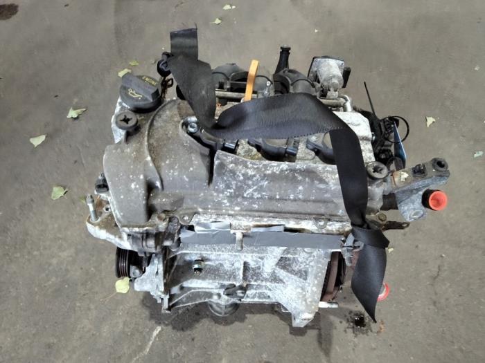 Używane Silnik Opel Agila (B) 1.0 12V Cena na żądanie oferowane przez Benelux Zwijndrecht B.V.