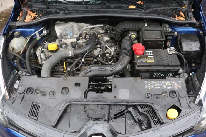Gebrauchte Getriebe Renault Clio IV Estate/Grandtour (7R) 1.2 TCE 16V GT EDC Preis auf Anfrage angeboten von Benelux Zwijndrecht B.V.