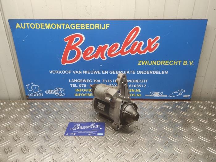 Used Starter Renault Clio IV (5R) 1.2 TCE 16V GT EDC Price on request offered by Benelux Zwijndrecht B.V.