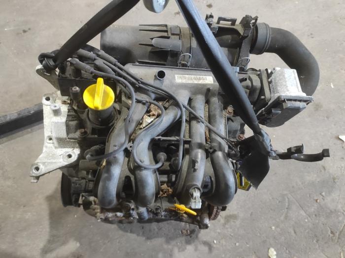 Used Engine Renault Twingo II (CN) 1.2 Price on request offered by Benelux Zwijndrecht B.V.