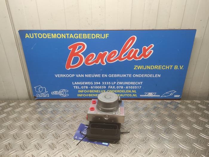 Used ABS pump Citroen Jumper (U9) 2.2 Blue HDi 140 Price on request offered by Benelux Zwijndrecht B.V.