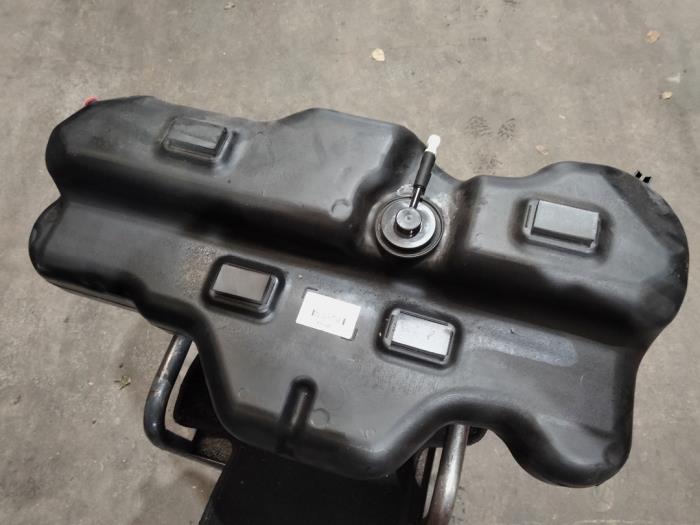 Gebrauchte Adblue Tank Citroen Jumper (U9) 2.2 Blue HDi 140 Preis € 726,00 Mit Mehrwertsteuer angeboten von Benelux Zwijndrecht B.V.