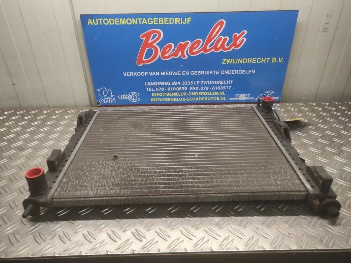 Used Radiator Renault Twingo II (CN) 1.2 Price on request offered by Benelux Zwijndrecht B.V.