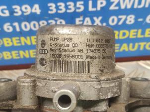 Extra vattenpump från en Volkswagen Polo VI (AW1) 1.0 MPi 12V 2019