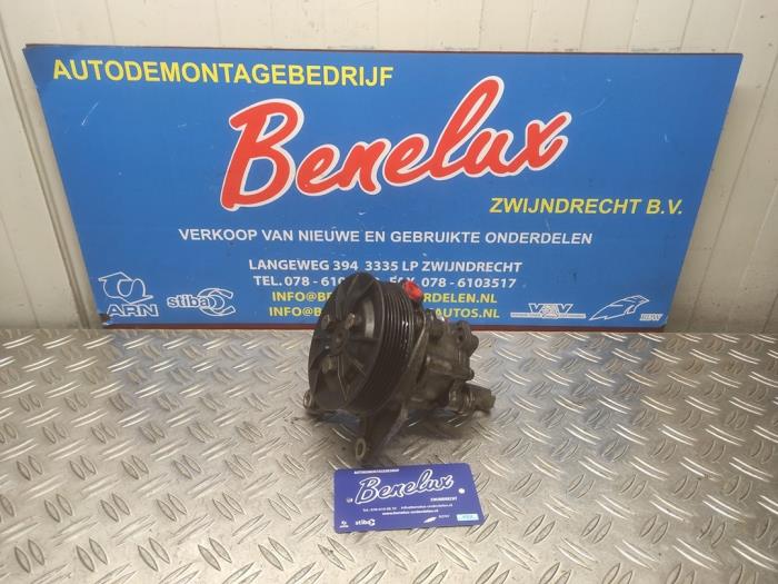 Usagé Pompe de direction BMW 3 serie (E93) 335i 24V Prix € 250,00 Règlement à la marge proposé par Benelux Zwijndrecht B.V.