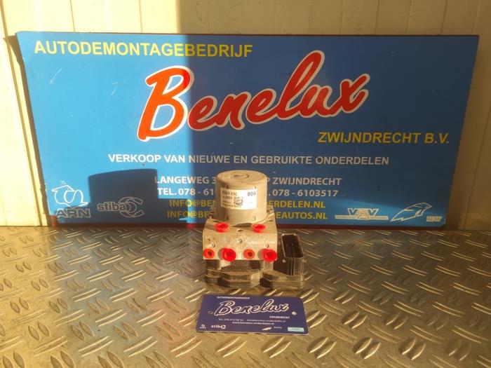 Begagnade ABS-pump Opel Mokka/Mokka X X 1.4 Turbo 16V 4x2 Pris på förfrågan erbjuds av Benelux Zwijndrecht B.V.
