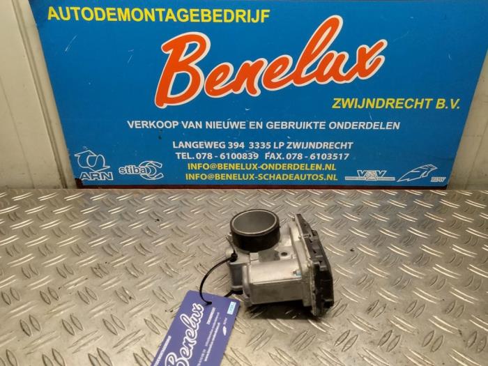 Gebrauchte Drosselklappengehäuse Renault Twingo II (CN) 1.2 16V Preis € 90,00 Margenregelung angeboten von Benelux Zwijndrecht B.V.