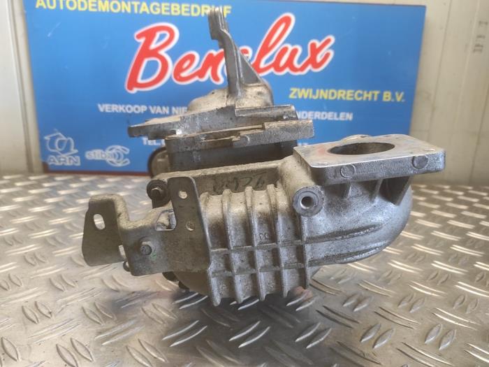 Kompressor van een Nissan Note (E12) 1.2 DIG-S 98 2017