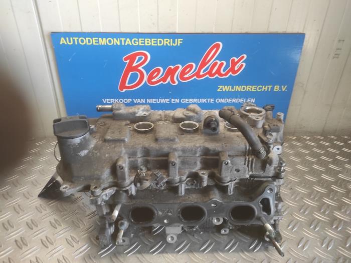 Begagnade Topplock Nissan Note (E12) 1.2 DIG-S 98 Pris på förfrågan erbjuds av Benelux Zwijndrecht B.V.