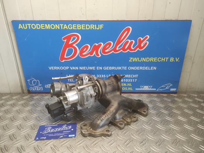 Used Turbo Renault Clio IV Estate/Grandtour (7R) 1.2 TCE 16V GT EDC Price on request offered by Benelux Zwijndrecht B.V.