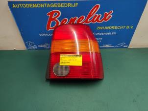 Używane Tylne swiatlo pozycyjne prawe Seat Arosa (6H1) 1.4 MPi Cena na żądanie oferowane przez Benelux Zwijndrecht B.V.