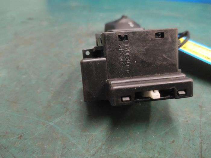 Indicator switch from a Ford Focus 2 Wagon 1.8 16V 2009