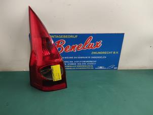 Used Taillight, left Renault Megane II Grandtour (KM) 2.0 16V Price on request offered by Benelux Zwijndrecht B.V.