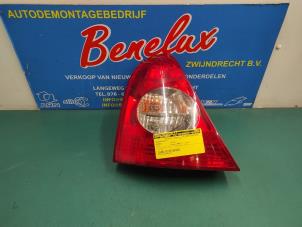 Used Taillight, left Renault Clio II Societe (SB) 1.5 dCi 65 Price on request offered by Benelux Zwijndrecht B.V.