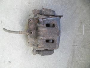 Used Front brake calliper, left Opel Antara (LA6) 2.0 CDTI 16V 4x4 Price on request offered by Autodemontage Joko B.V.