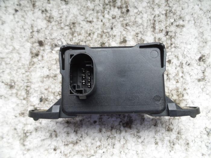 Begagnade Esp Duo-sensor Opel Antara (LA6) 2.0 CDTI 16V 4x4 Pris på förfrågan erbjuds av Autodemontage Joko B.V.