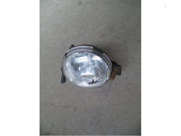 Używane Halogen prawy Opel Antara (LA6) 2.0 CDTI 16V 4x4 Cena na żądanie oferowane przez Autodemontage Joko B.V.