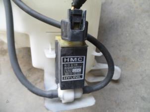 Used Windscreen washer pump Kia Picanto (BA) 1.1 12V Price on request offered by Autodemontage Joko B.V.