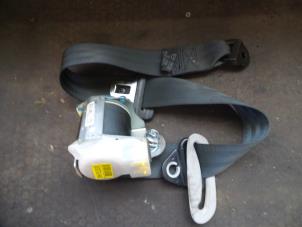 Used Rear seatbelt, right Kia Picanto (BA) 1.1 12V Price on request offered by Autodemontage Joko B.V.