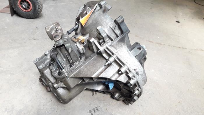 Gearbox Ford Transit 2.2 TDCi 16V - 1509472 P8FA VXT75