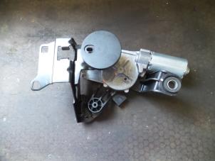 Used Rear wiper motor BMW 5 serie Touring (E61) 520d 16V Price on request offered by Autodemontage Joko B.V.