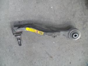 Used Front lower wishbone, right BMW 5 serie Touring (E61) 520d 16V Price on request offered by Autodemontage Joko B.V.