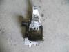 Air conditioning bracket from a BMW 5 serie Touring (E61), 2004 / 2010 520d 16V, Combi/o, Diesel, 1.995cc, 120kW (163pk), RWD, N47D20A, 2007-09 / 2010-03, PX31; PX32 2007