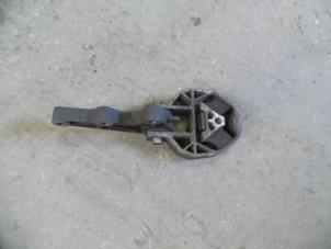 Used Gearbox mount Ford Focus 2 2.5 20V ST Price on request offered by Autodemontage Joko B.V.