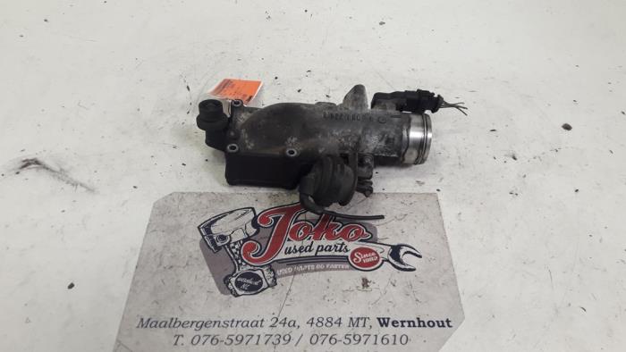 Gebrauchte Ansaugbrugge Opel Zafira (F75) 2.0 DTI 16V Preis auf Anfrage angeboten von Autodemontage Joko B.V.