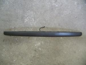 Used Tailgate handle Ford Focus 2 1.6 16V Price on request offered by Autodemontage Joko B.V.