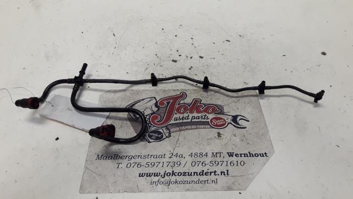 Begagnade Bränsleledningsset Ford Transit 2.2 TDCi 16V Pris på förfrågan erbjuds av Autodemontage Joko B.V.