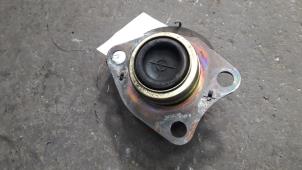 Engine mount from a Renault Scénic I (JA) 1.6 16V 2003