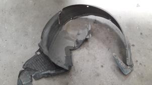 Used Wheel arch liner Renault Espace (JK) 1.9 dCi Grand Espace Price on request offered by Autodemontage Joko B.V.
