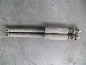 Used Shock absorber kit Toyota Yaris Verso (P2) 1.3 16V Price on request offered by Autodemontage Joko B.V.