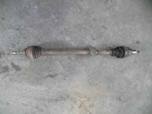 Used Front drive shaft, right Toyota Yaris Verso (P2) 1.3 16V Price on request offered by Autodemontage Joko B.V.