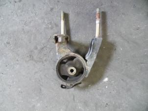 Used Gearbox mount Toyota Yaris Verso (P2) 1.3 16V Price on request offered by Autodemontage Joko B.V.