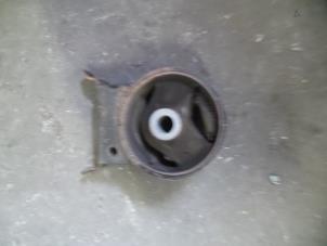 Used Gearbox mount Toyota Yaris Verso (P2) 1.3 16V Price on request offered by Autodemontage Joko B.V.