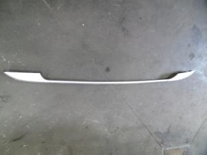 Used Roof rail, left Peugeot 206 SW (2E/K) 1.6 HDi 16V FAP Price on request offered by Autodemontage Joko B.V.