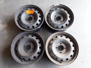 Used Set of wheels Peugeot 206 (2A/C/H/J/S) 1.6 XS,XT Price on request offered by Autodemontage Joko B.V.