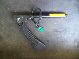 Used Seatbelt tensioner, left Opel Tigra Twin Top 1.4 16V Price on request offered by Autodemontage Joko B.V.