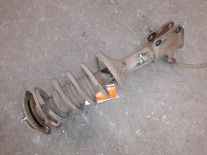 Used Front shock absorber rod, right Daihatsu Terios (J1) 1.3 16V 4x4 Price on request offered by Autodemontage Joko B.V.