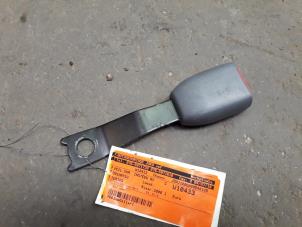 Used Front seatbelt buckle, right Daihatsu Terios (J1) 1.3 16V 4x4 Price on request offered by Autodemontage Joko B.V.