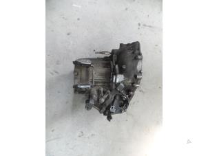 Gebrauchte Getriebe Hyundai Tucson (JM) 2.0 CRDi VGT 16V 4x2 Preis auf Anfrage angeboten von Autodemontage Joko B.V.