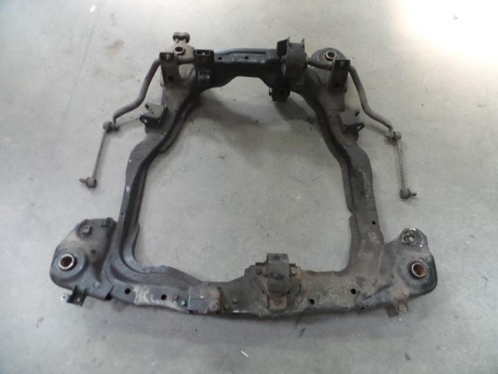 Used Subframe Hyundai Tucson (JM) 2.0 CRDi VGT 16V 4x2 Price on request offered by Autodemontage Joko B.V.